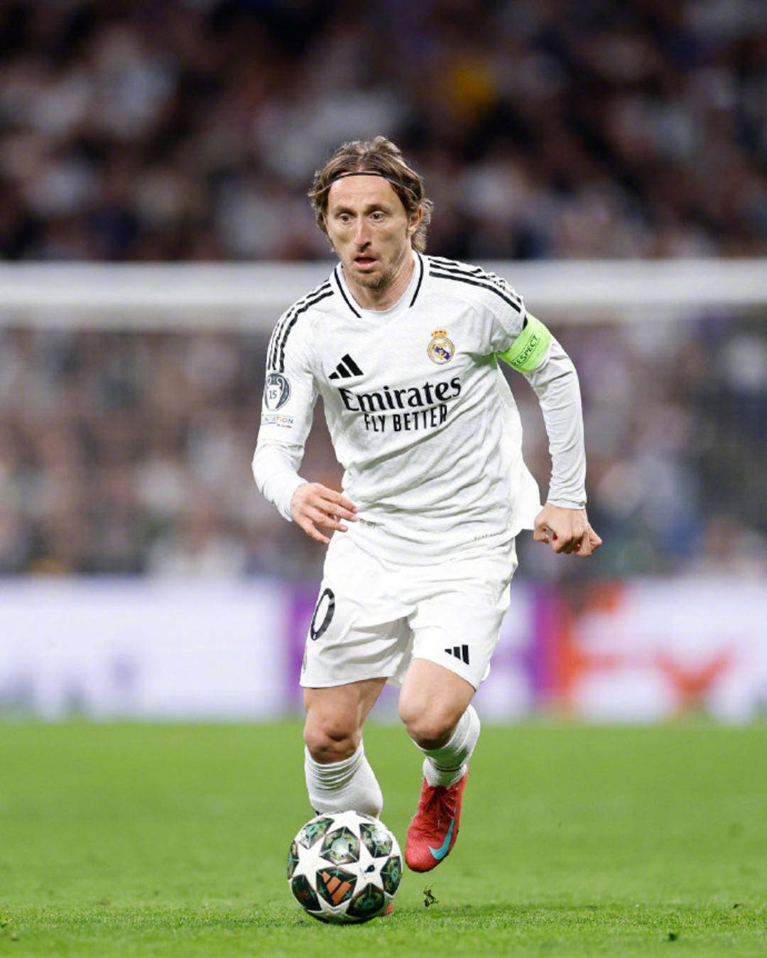 世预赛：中国男足1-1战平韩国，武磊破门