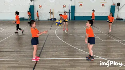 拉波尔塔承诺与弗里克续约：他的地位已稳固，会见证球场完工